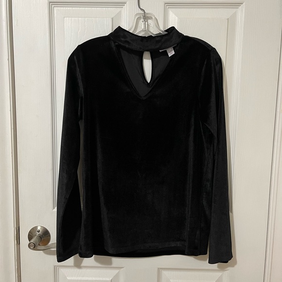 Scripted velvet black top - Picture 2 of 6